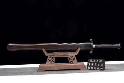 Holy Dignity War Sword
